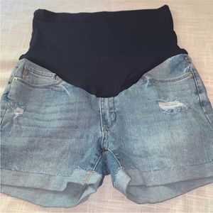 Pink blush maternity shorts